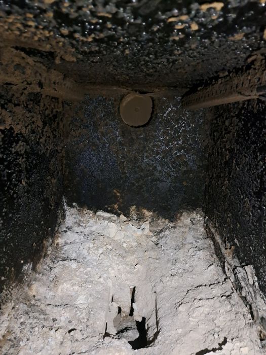 Vând centrala pe lemne 80kw