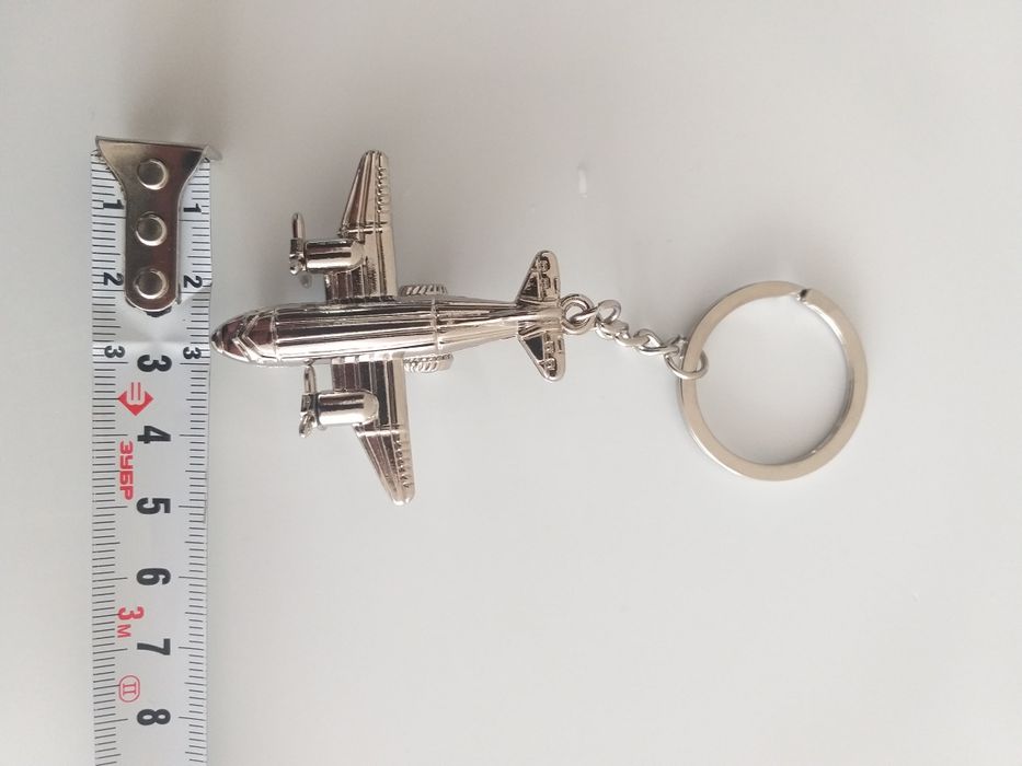 Брелок на ключи из металла