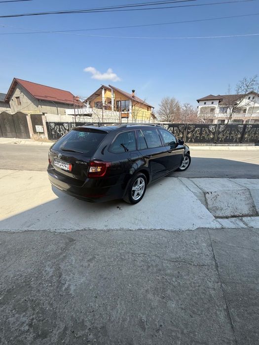 SKODA Octavia 2019 — imagine 5
