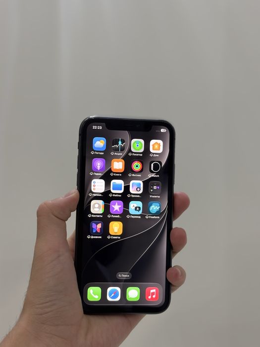 Iphone 11   64 гб