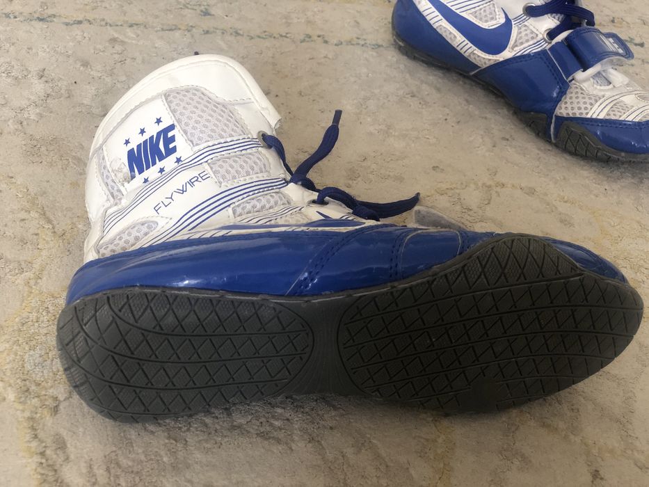 Продам боксёрки синие