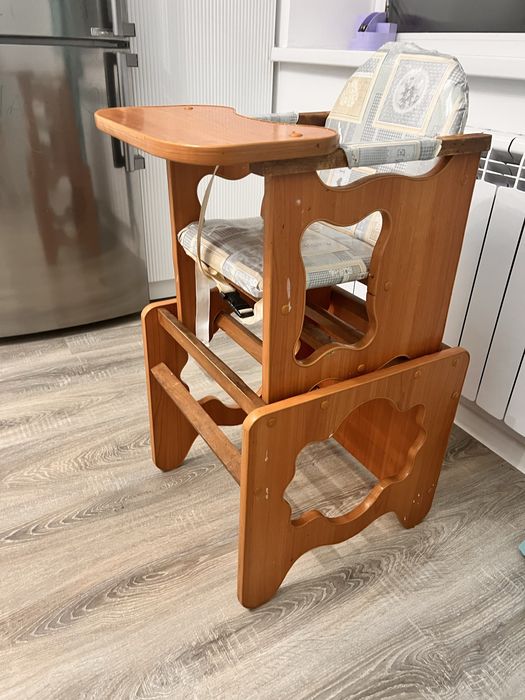 Стульчик для кормления