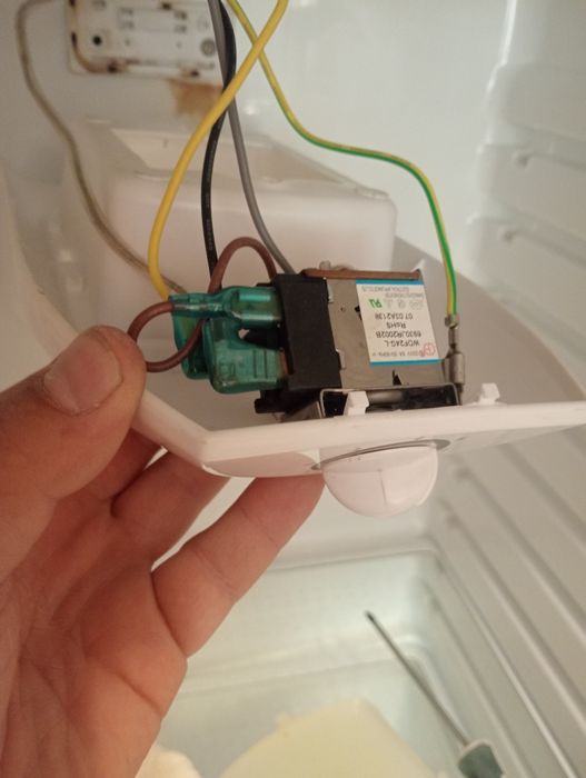 Срочный Ремонт холодильников и Витрин