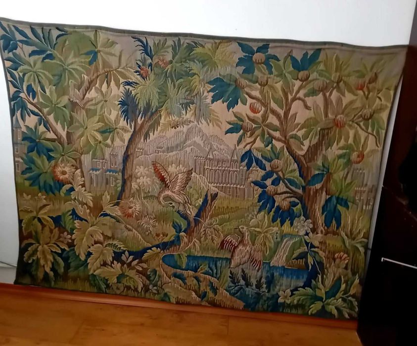 Килим син, кафяв, розов, Френски - за стена, покривки, кувертюри легло