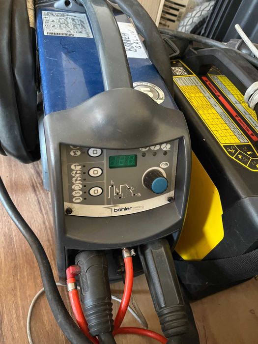 Заваръчни машини и тръбарски инструменти