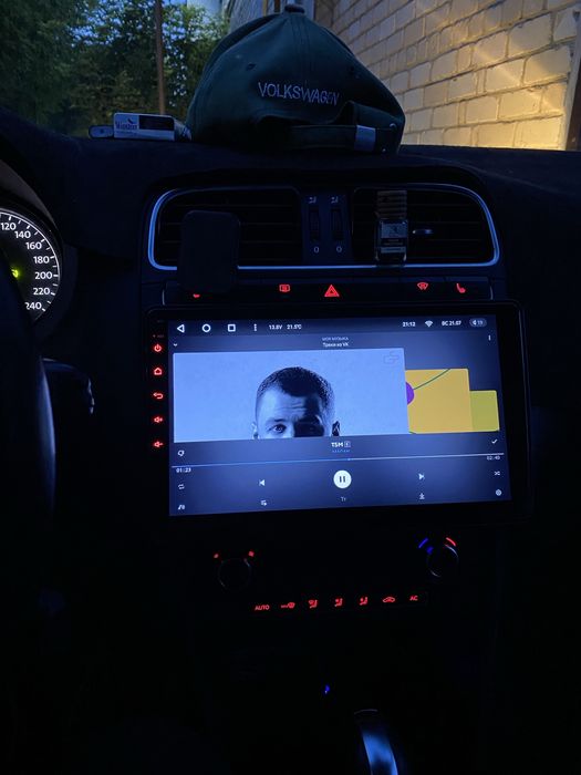 Продам андроид магнитолу teyes cc3l