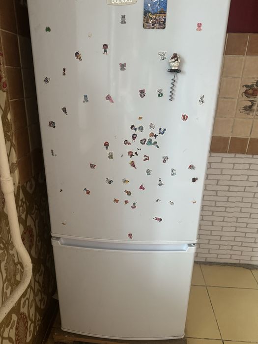Продам холодильник