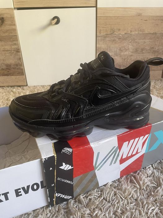 Nike air vapormax evo / 41 номер