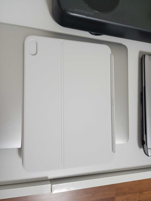 Husa cu tastatura Apple Magic Keyboard