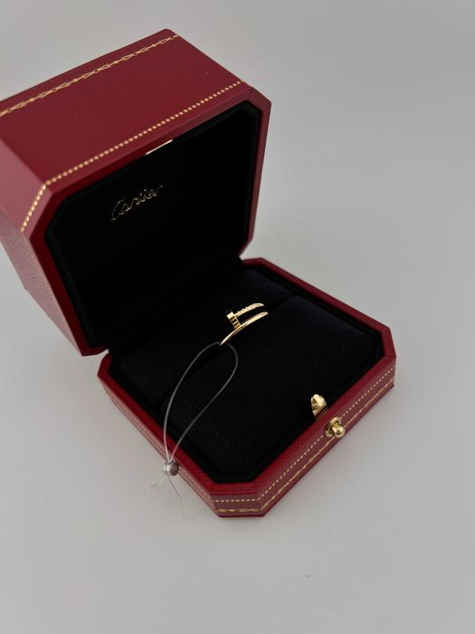 Кольцо Cartier Juste un Clou