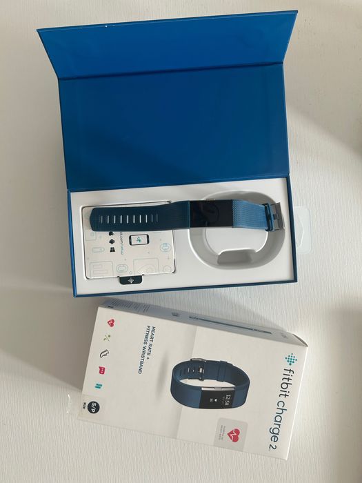 Fitbit Charge 2- Fitness Wristband / Смарт часовник - размер S