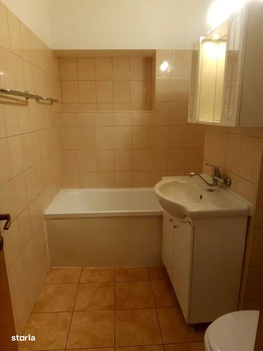 3 camere/ Aviatorilor/ 2 bai/A.C/spatios/mobilat modern