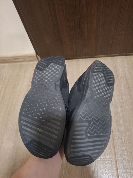 Маратонки   Пума