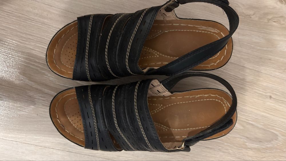 Туфли,  босоножки, шлепки 37-38 размер