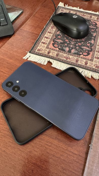 Samsung a25 в хорошем состояний