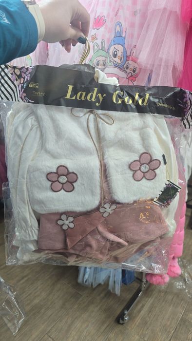 Прекрасни рокли с Елза ,Лабубу,Бърбъри