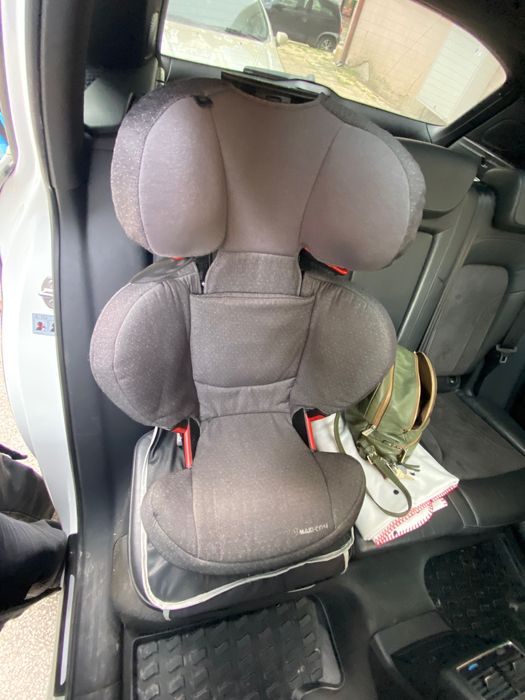 Столче за кола Maxi Cosi 15-36 kg изофикс