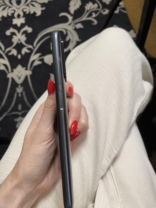 Продам Xiaomi Redmi 10 (2022)