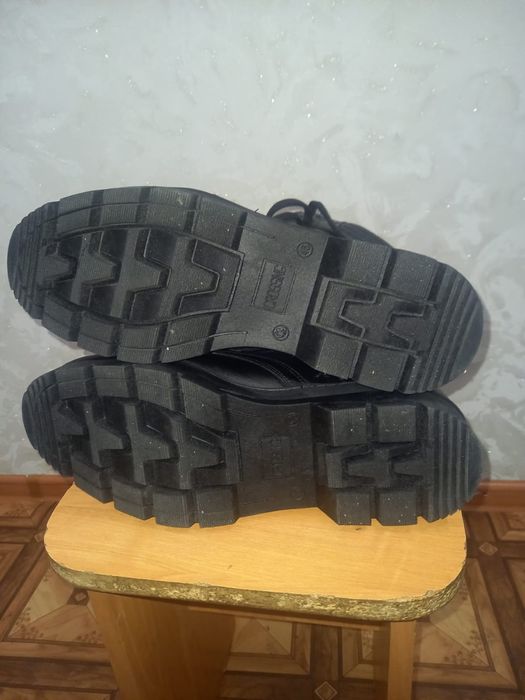 Продам берцы натуралка