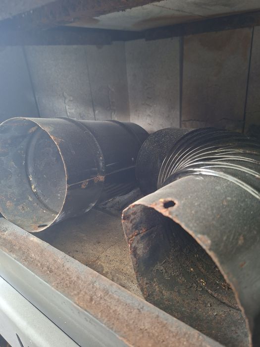 Камина PRITY + 2бр. Криви кюнци