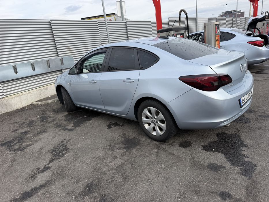 OPEL Astra 2017 — imagine 4