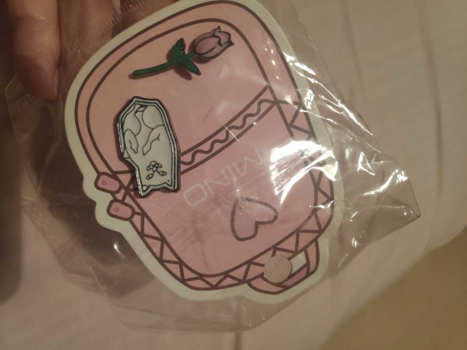 Значки (метални, интересни)