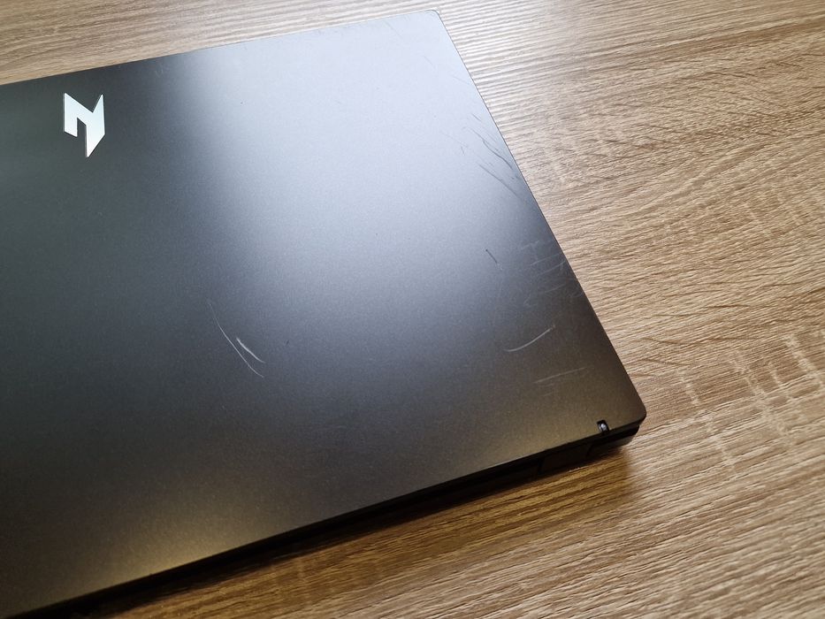 Acer Nitro V15/R7 7735HS/RTX 3050 6GB/16GB RAM/512GB SSD