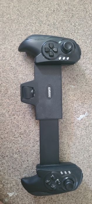 Gamepad EXFLEX для игр на телефоне