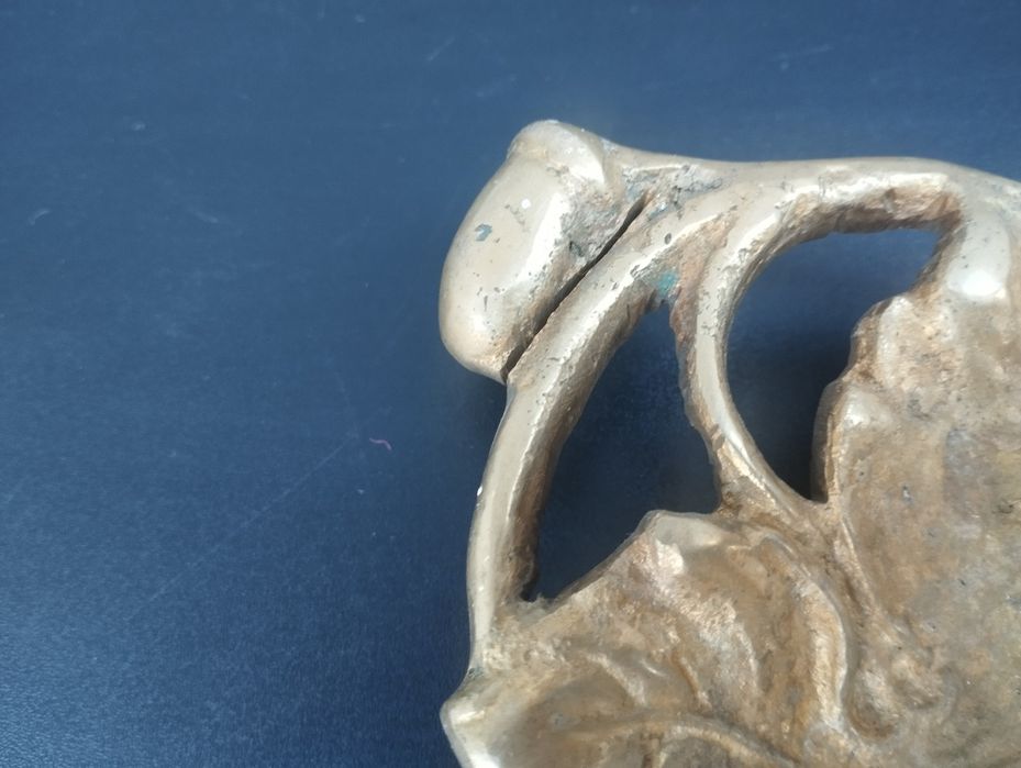 Месингов пепелник с лого Левски София