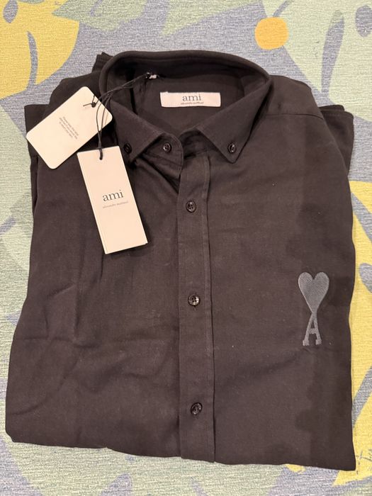 Оригинална Нова мъжка риза -Ami- Размер S