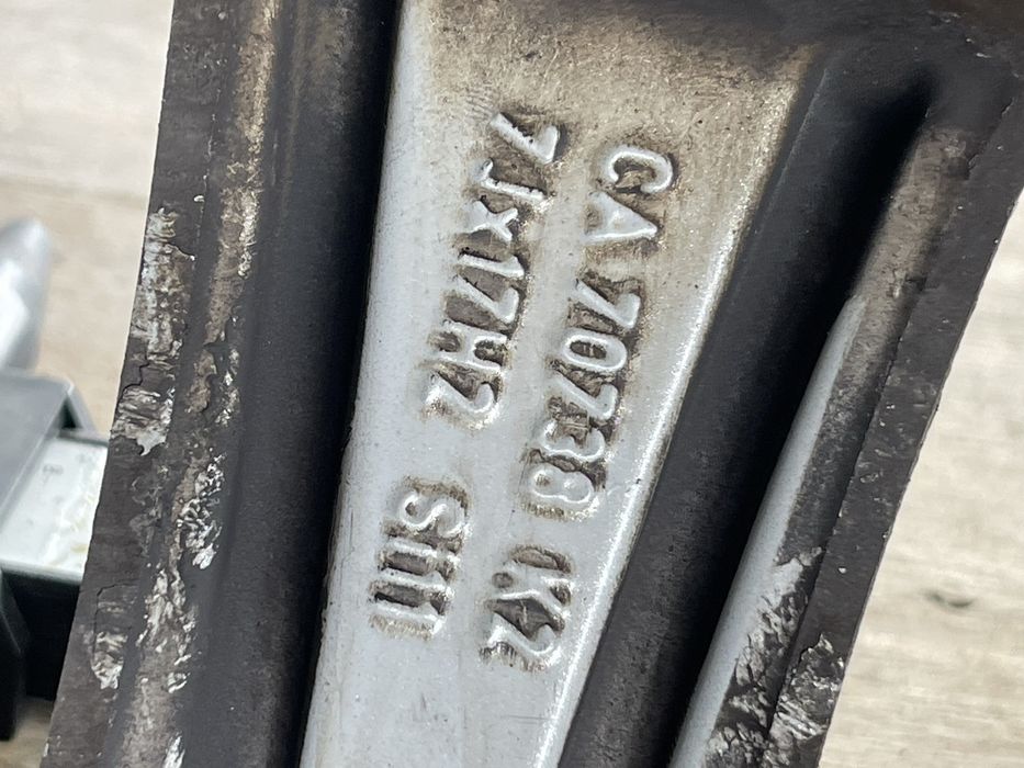 Set jante aliaj 5x112 R17 cu anvelope de iarna 235 65 R17