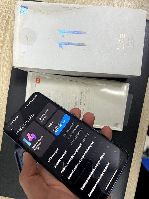 Xiaomi Mi 11 lite срочно сотлвоти