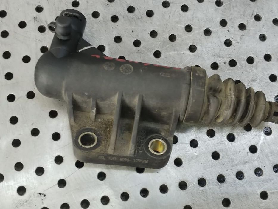 pompa ambreiaj 1.3 d multijet 188a9000 lancia ypsilon fiat punto doblo panda
