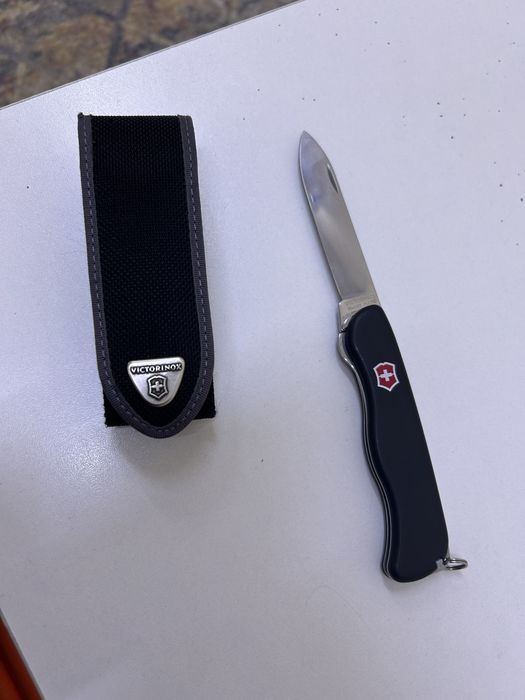 Нож victorinox sentinel