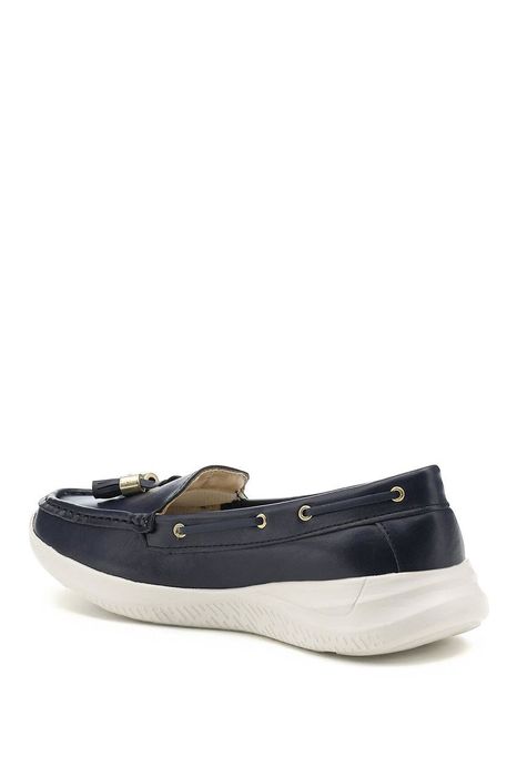 Продам детские лоферы