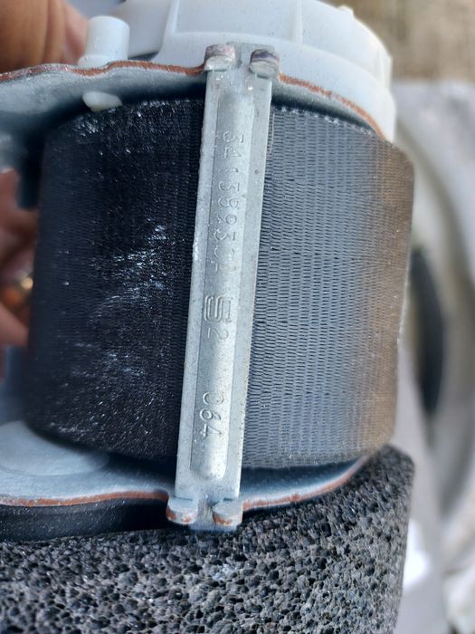 Centura stânga spate Vw Passat B8 cod 3413830A