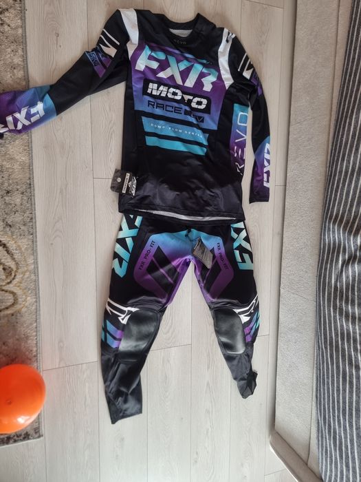 Fxr costum motocross.  Marimea L
