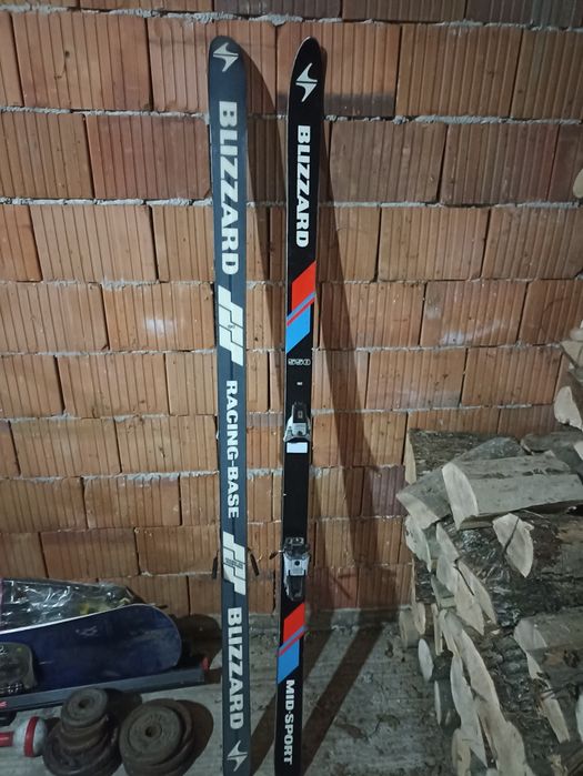 Schiuri blizzard mid sport