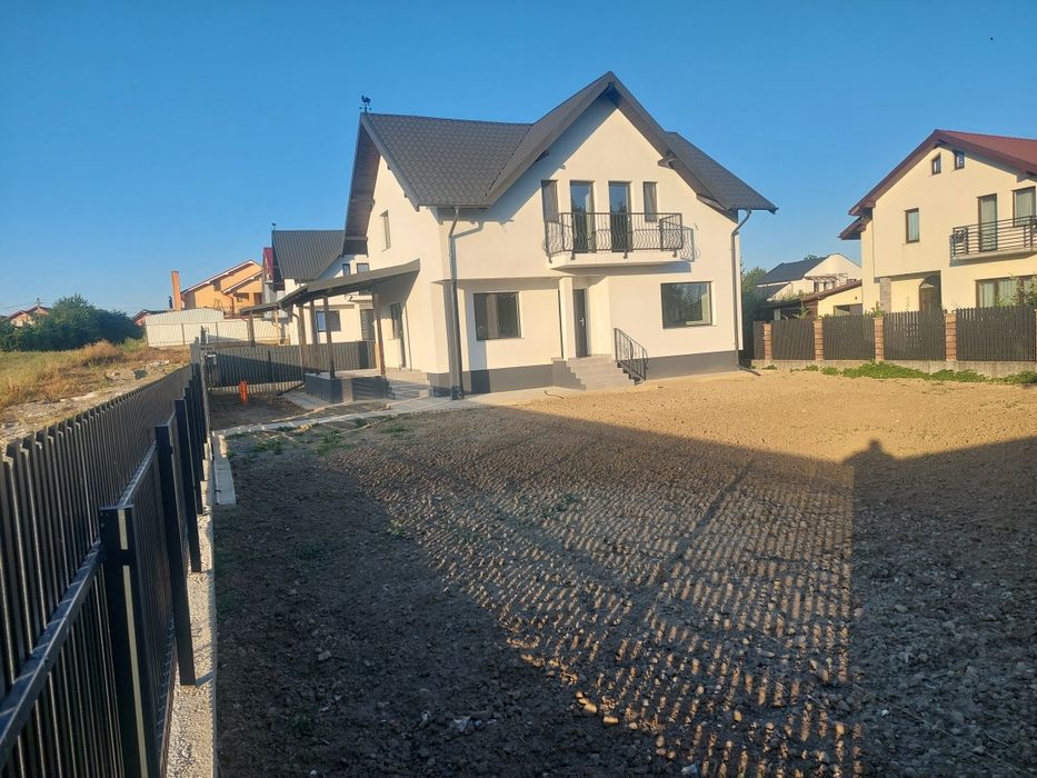 Vila la cheie în Lilieci