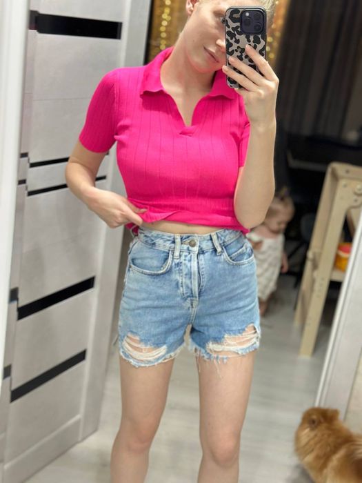 Джинсовые шорты, льняной костюм и тенисная юбка