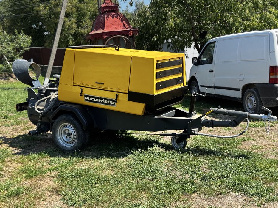 Închiriez pompa de sapa putzmeister