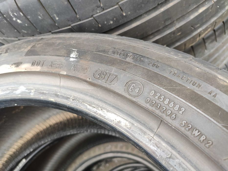 2бр Летни гуми 235 45 19 - Continental