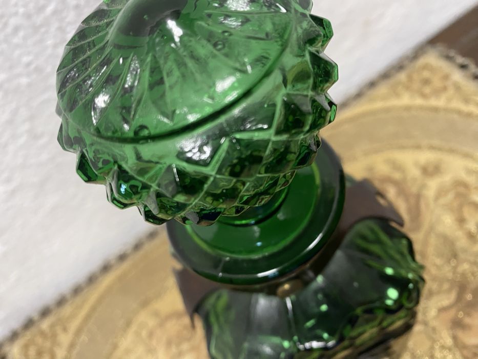 Винтидж зелена стъклена гарафа Cognac N Италия 1970