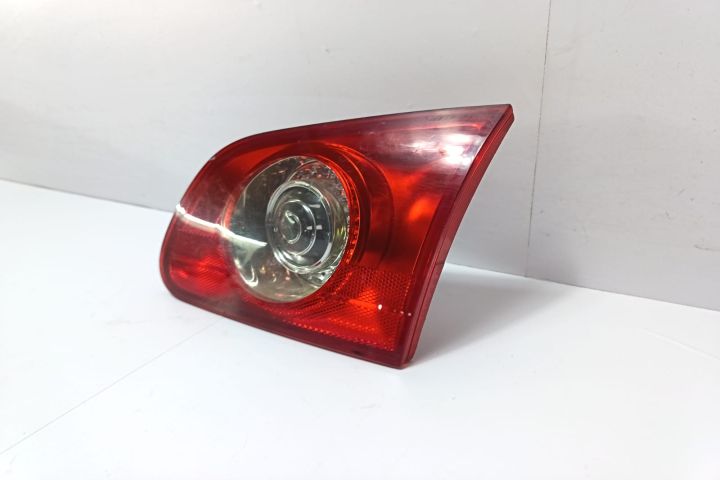 Stop dreapta Volkswagen VW Passat B6