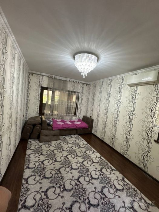 Sotiladi 2 xona 60m2 kvartira qulay joyda joylawgan