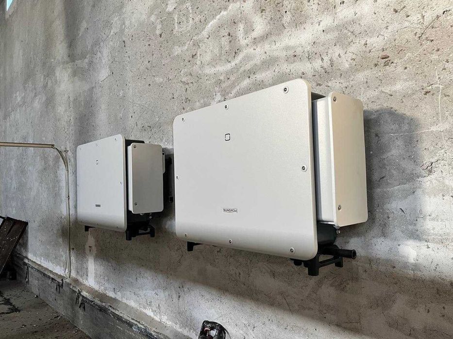 Quyosh panellari ; invertorlar ; akumulyatorlar