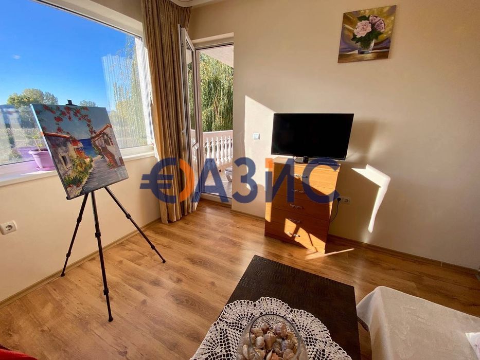 Продава се Четиристаен апартамент в к.к. Слънчев бряг - 92 кв.м за 1060 €/кв.м - Снимка #10