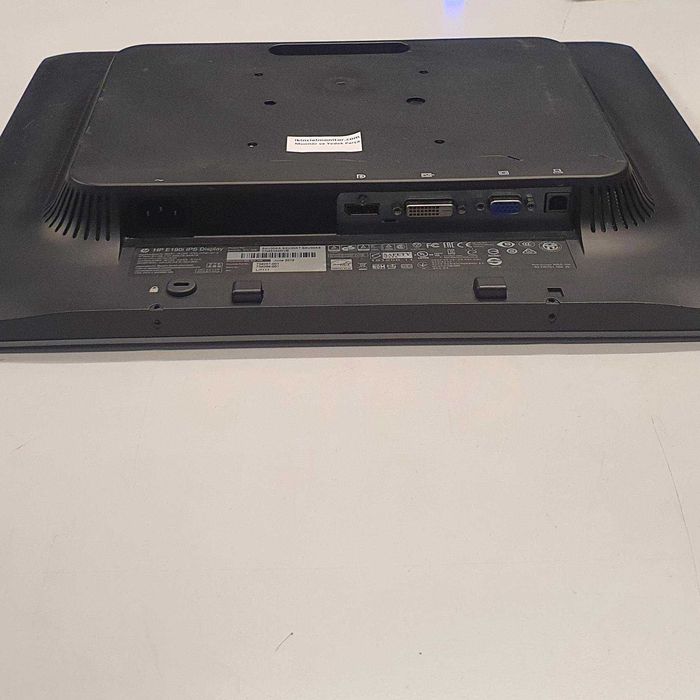 Monitor LED  ips HP EliteDisplay E190i, VGA, DVI, DisplayPort