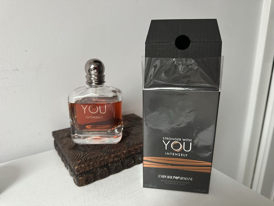 Emporio Armani Strong with you Intensely