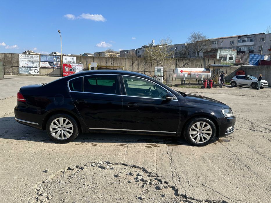 VOLKSWAGEN Passat 2012 — imagine 2